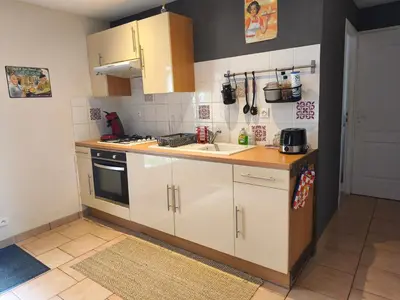 Cuisine ou kitchenette dans l'établissement Gîte des trois petits oiseaux