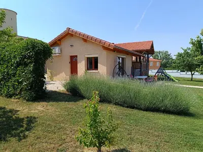 Jardin de l'établissement studio avec terrasse au calme