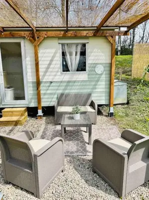 Coin salon dans l'établissement La Louée du canal