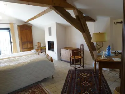 Un ou plusieurs lits dans un hébergement de l'établissement Gentilhommière de Collonges