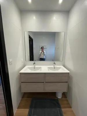 Salle de bains dans l'établissement Gîte de l’Ambiance