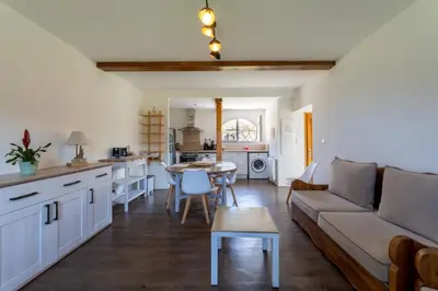 Cuisine ou kitchenette dans l'établissement Gîte Parc des Chamois 3 chambres piscine chauffée