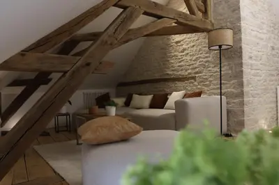 Coin salon dans l'établissement Couette&Living - Maison design à Savigny-les-Beaune