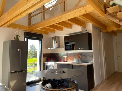 Cuisine ou kitchenette dans l'établissement Gîte des 5 cépages avec jacuzzi 3 étoiles