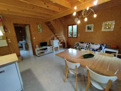 Télévision ou salle de divertissement dans l'établissement Gîte Chalet Morvan Bourgogne