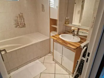 Plan de l'établissement Appartement Motte Giron