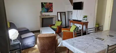 Coin salon dans l'établissement La Tour du 12