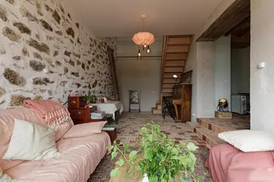 Coin salon dans l'établissement Les Chaumes en Morvan