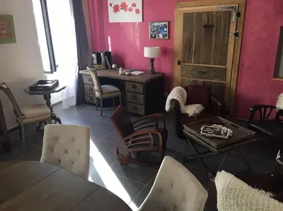 Coin salon dans l'établissement Gites de Climats de 3 à 6 personnes