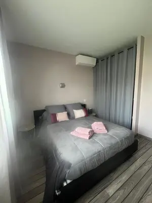 Un ou plusieurs lits dans un hébergement de l'établissement Chambres d'Hôtes chez Estelle