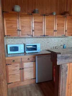 Cuisine ou kitchenette dans l'établissement Gite Ancien Lavoir