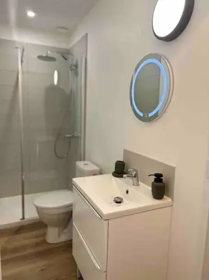 Salle de bains dans l'établissement Le St Martin Appart'