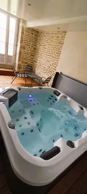 Plan de l'établissement Gte du moulin brochat avec espace jacuzzi commun