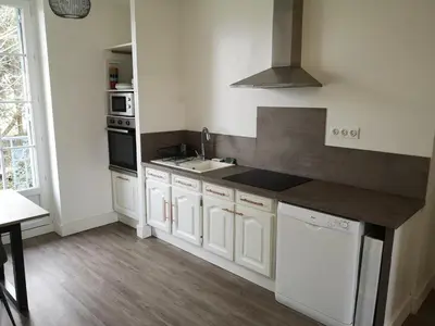 Cuisine ou kitchenette dans l'établissement Le Cosy de Paray 4 couchages