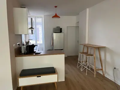 Cuisine ou kitchenette dans l'établissement Les clos de Givry - Clos Léonie - Appartement 68m2 spacieux, lumineux et avec sauna