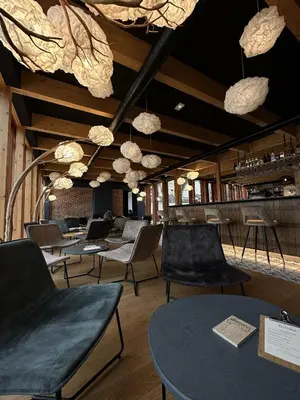 Coin salon dans l'établissement La Cuverie de Vosne