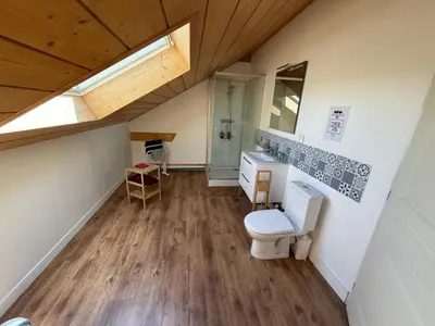 Salle de bains dans l'établissement les anthocyanes CHAMBRE FORET