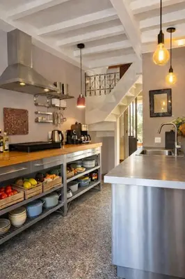 Cuisine ou kitchenette dans l'établissement Charming house with pool Morvan Burgundy