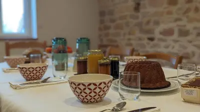 Nourriture dans le B&B/chambre d'hôtes ou à proximité