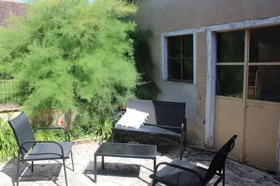 Terrasse ou espace extérieur de l'établissement La Buissonnière