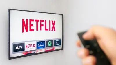 Télévision ou salle de divertissement dans l'établissement Rez de chaussée appartement à Tournus - Yellow
