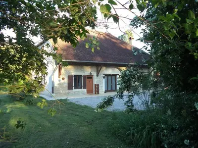 Jardin de l'établissement Espace Famille Montmillon