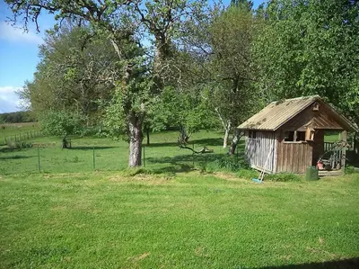 Jardin de l'établissement Espace Famille Montmillon