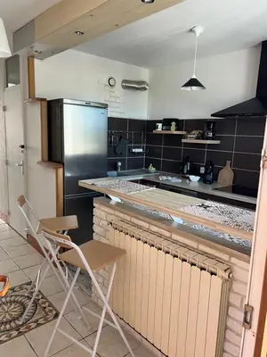 Cuisine ou kitchenette dans l'établissement Chez les Freds