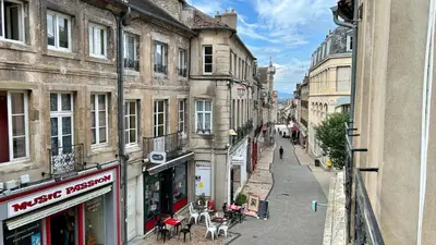 Quartier de l'appartement ou autre quartier proche