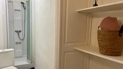 Salle de bains dans l'établissement L'authentique
