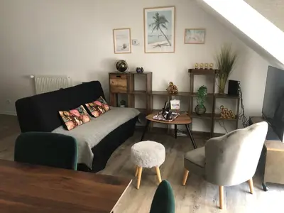 Coin salon dans l'établissement Appartement BELLO , ruelle au cœur de ville, arrivée en autonomie
