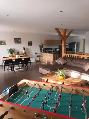 Salle de jeux dans l'établissement gîte proche des cascades du Hérisson 6 personnes