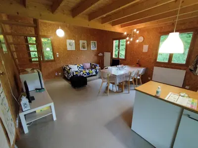 Coin salon dans l'établissement Gîte Chalet Morvan Bourgogne