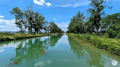 Paysage naturel près de le bateau