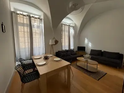 Coin salon dans l'établissement Le Prieuré