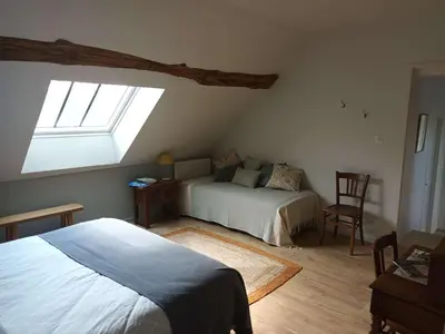 Un ou plusieurs lits dans un hébergement de l'établissement Le Verger de Massilly