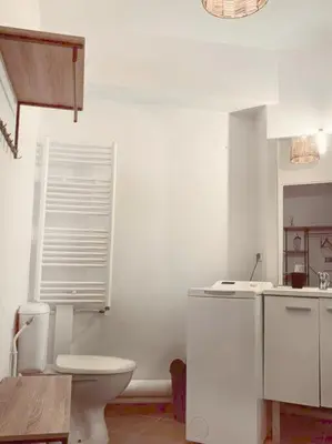 Cuisine ou kitchenette dans l'établissement Vinea urbana
