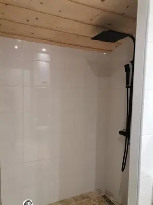 Salle de bains dans l'établissement L'Alcôve des Ondines