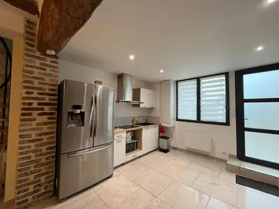 Cuisine ou kitchenette dans l'établissement Duplex belle pierre