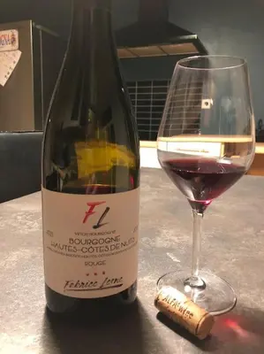 Boissons dans l'établissement Villa et visite du vignoble et Piscine