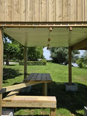 Jardin de l'établissement CAMPING LA CLE DE SAONE
