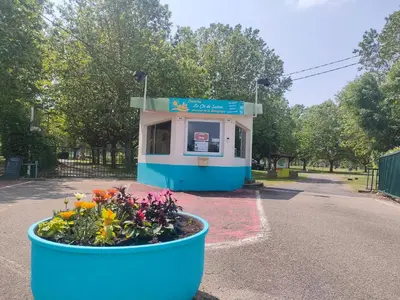 Plan de l'établissement CAMPING LA CLE DE SAONE
