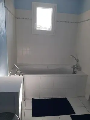Salle de bains dans l'établissement Gîte l'Etape