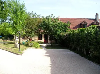 Jardin de l'établissement Gîte Les Hirondelles