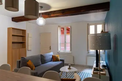Coin salon dans l'établissement App cosi Ile Saint Laurent Chalon Sur Saone