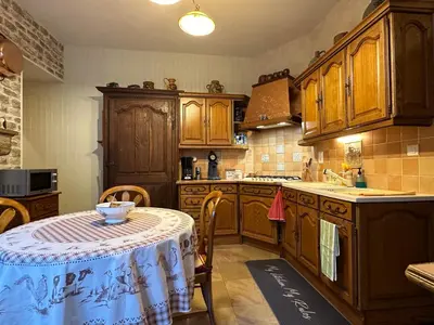 Cuisine ou kitchenette dans l'établissement Chez Jeanne