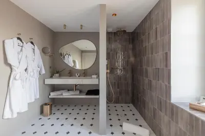 Salle de bains dans l'établissement Le Clos Alice - Hôtel et Spa, Arbois