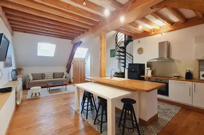 Cuisine ou kitchenette dans l'établissement COSY + COOL BURGUNDY