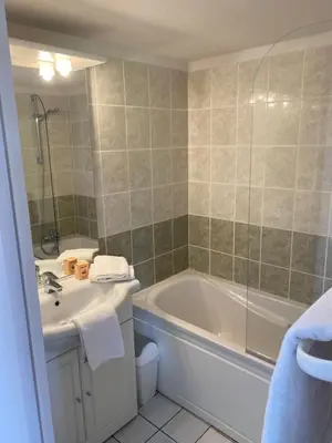 Salle de bains dans l'établissement Vue Sur Green