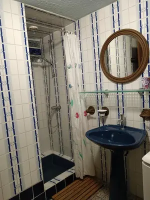 Salle de bains dans l'établissement La Grillère